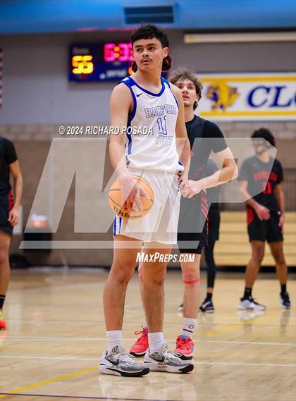 Thumbnail 3 in Fowler vs. Hanford West photogallery.