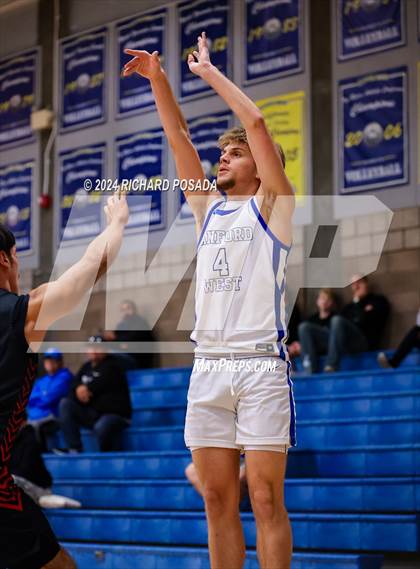 Thumbnail 2 in Fowler vs. Hanford West photogallery.