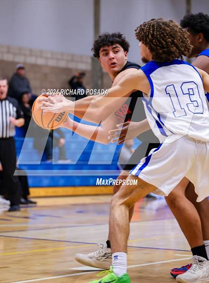 Thumbnail 2 in Fowler vs. Hanford West photogallery.