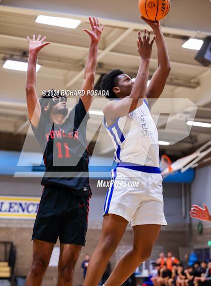 Thumbnail 3 in Fowler vs. Hanford West photogallery.