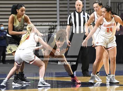 Thumbnail 3 in Skyridge vs. Spring Valley (Tarkanian Classic) photogallery.