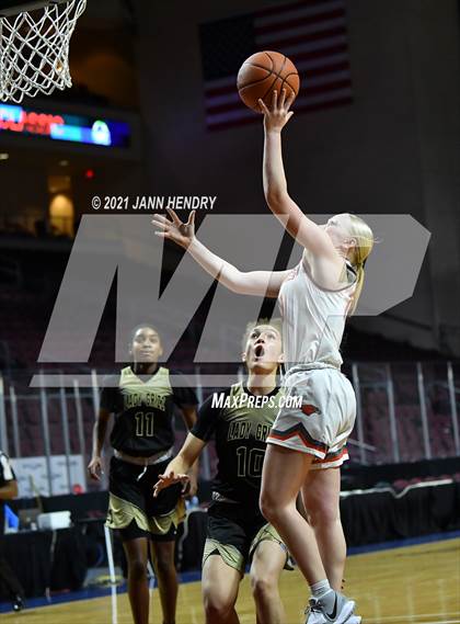 Thumbnail 1 in Skyridge vs. Spring Valley (Tarkanian Classic) photogallery.