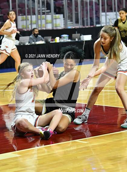 Thumbnail 1 in Skyridge vs. Spring Valley (Tarkanian Classic) photogallery.