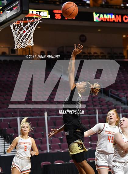 Thumbnail 2 in Skyridge vs. Spring Valley (Tarkanian Classic) photogallery.
