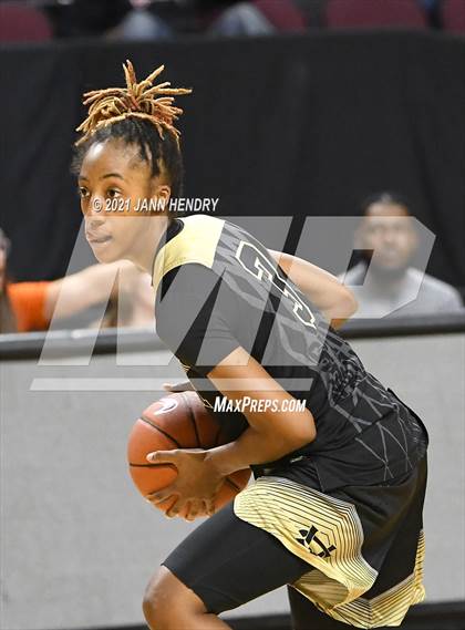 Thumbnail 3 in Skyridge vs. Spring Valley (Tarkanian Classic) photogallery.