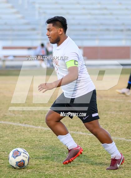 Thumbnail 2 in Harnett Central vs Terry Sanford (NCHSAA 3A - Second Round) photogallery.