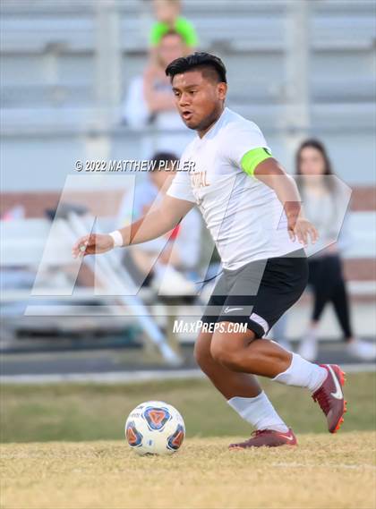 Thumbnail 2 in Harnett Central vs Terry Sanford (NCHSAA 3A - Second Round) photogallery.