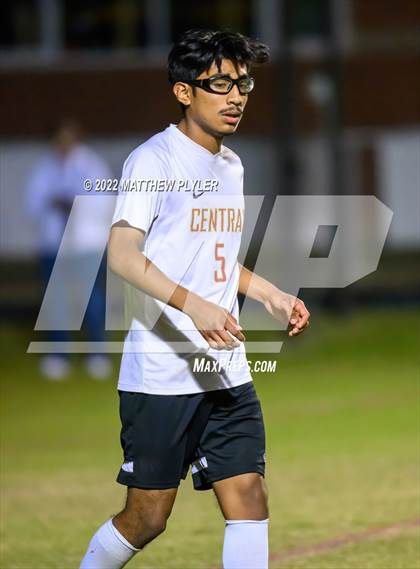 Thumbnail 1 in Harnett Central vs Terry Sanford (NCHSAA 3A - Second Round) photogallery.