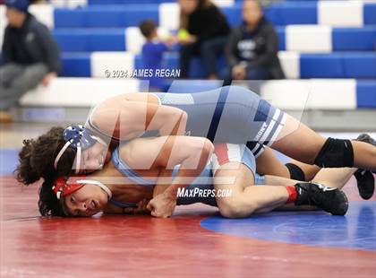 Thumbnail 1 in Carlmont @ Hillsdale photogallery.