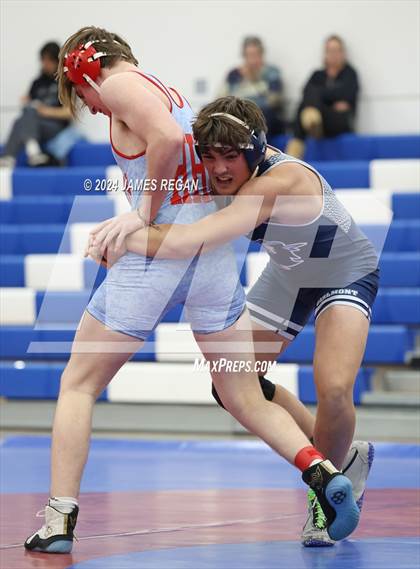 Thumbnail 3 in Carlmont @ Hillsdale photogallery.