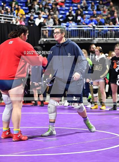 Thumbnail 1 in UIL State Championships - 6A 185lb-215lb Final photogallery.