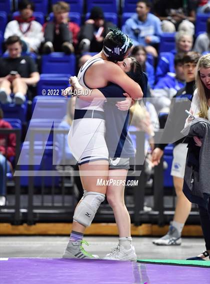 Thumbnail 2 in UIL State Championships - 6A 185lb-215lb Final photogallery.