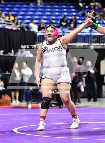 Thumbnail 1 in UIL State Championships - 6A 185lb-215lb Final photogallery.