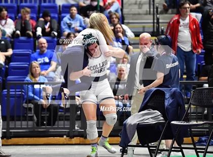 Thumbnail 1 in UIL State Championships - 6A 185lb-215lb Final photogallery.