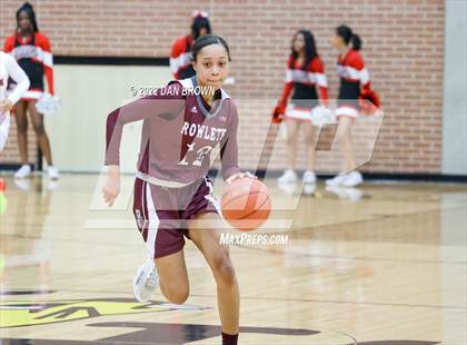 Thumbnail 1 in Horn vs. Rowlett (UIL 6A Bi-District Playoff) photogallery.