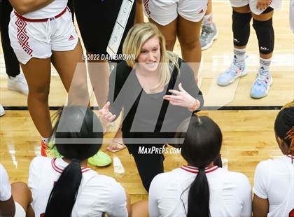 Thumbnail 3 in Horn vs. Rowlett (UIL 6A Bi-District Playoff) photogallery.