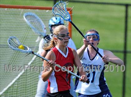 Thumbnail 2 in Hempfield vs. Manheim Township (L-L League Final) photogallery.