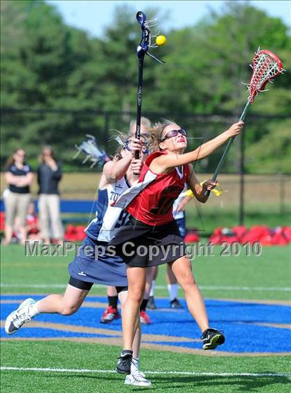 Thumbnail 1 in Hempfield vs. Manheim Township (L-L League Final) photogallery.