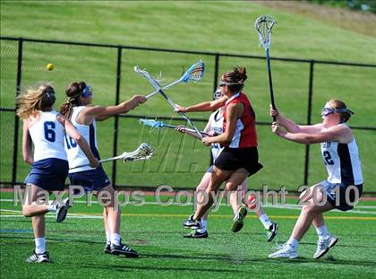 Thumbnail 1 in Hempfield vs. Manheim Township (L-L League Final) photogallery.