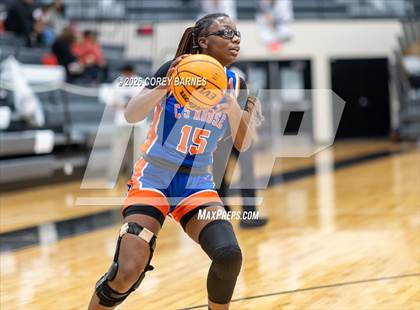 Thumbnail 1 in Central vs. Veterans (HoCo Bear Brawl) photogallery.