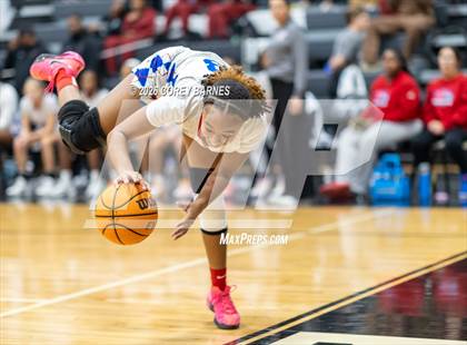 Thumbnail 1 in Central vs. Veterans (HoCo Bear Brawl) photogallery.