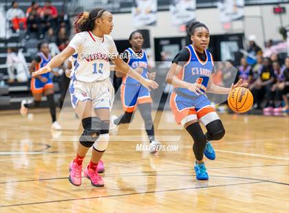 Thumbnail 1 in Central vs. Veterans (HoCo Bear Brawl) photogallery.