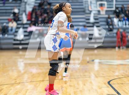 Thumbnail 3 in Central vs. Veterans (HoCo Bear Brawl) photogallery.