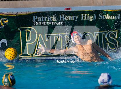 Thumbnail 1 in Grossmont @ Patrick Henry photogallery.