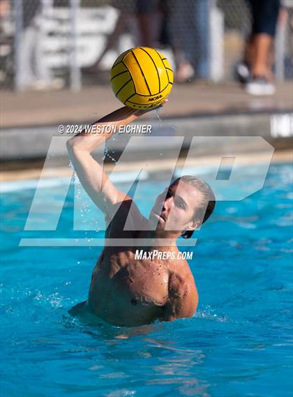 Thumbnail 2 in Grossmont @ Patrick Henry photogallery.