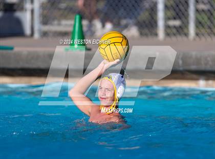 Thumbnail 3 in Grossmont @ Patrick Henry photogallery.