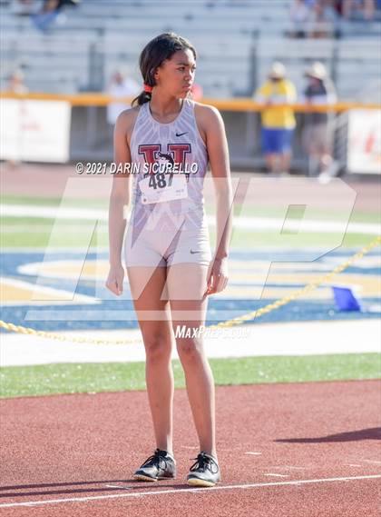 Thumbnail 2 in AIA Track & Field Championships (Girls High Jump DIV 1) photogallery.