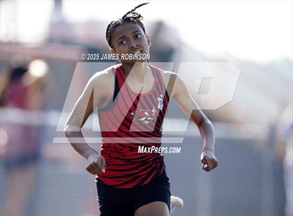Thumbnail 1 in Mandarin Preseason Classic (Hurdles) photogallery.