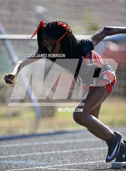 Thumbnail 1 in Mandarin Preseason Classic (Hurdles) photogallery.
