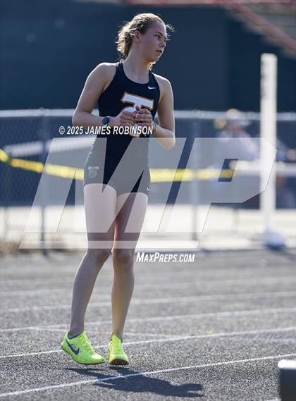 Thumbnail 1 in Mandarin Preseason Classic (Hurdles) photogallery.