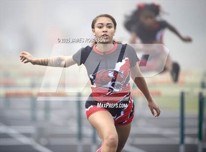 Thumbnail 3 in Mandarin Preseason Classic (Hurdles) photogallery.
