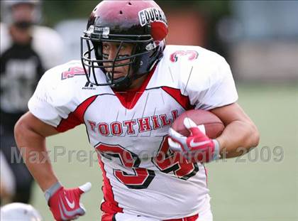 Thumbnail 2 in Union vs. Foothill (CBA Football Classic) photogallery.
