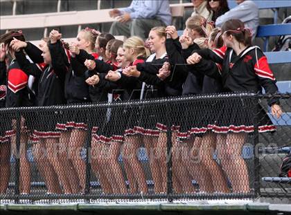 Thumbnail 2 in Union vs. Foothill (CBA Football Classic) photogallery.