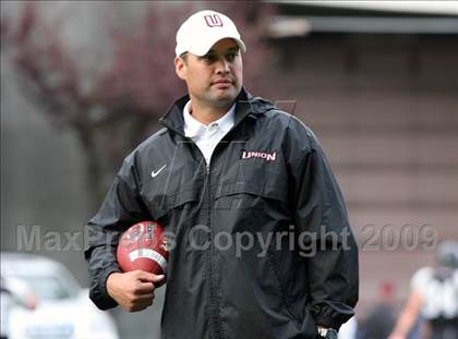 Thumbnail 3 in Union vs. Foothill (CBA Football Classic) photogallery.