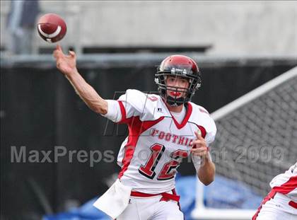 Thumbnail 2 in Union vs. Foothill (CBA Football Classic) photogallery.