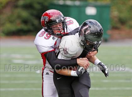 Thumbnail 3 in Union vs. Foothill (CBA Football Classic) photogallery.