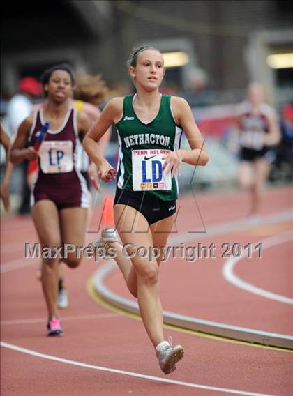 Thumbnail 2 in 117th Penn Relays (Girls 4x400m Suburban A) photogallery.