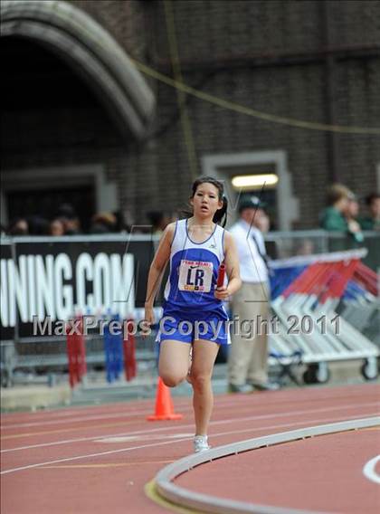 Thumbnail 1 in 117th Penn Relays (Girls 4x400m Suburban A) photogallery.