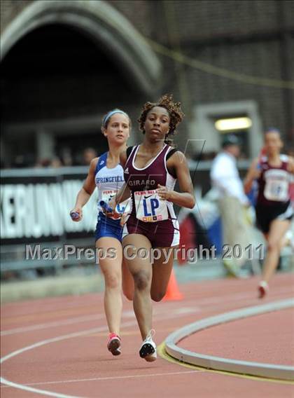 Thumbnail 2 in 117th Penn Relays (Girls 4x400m Suburban A) photogallery.