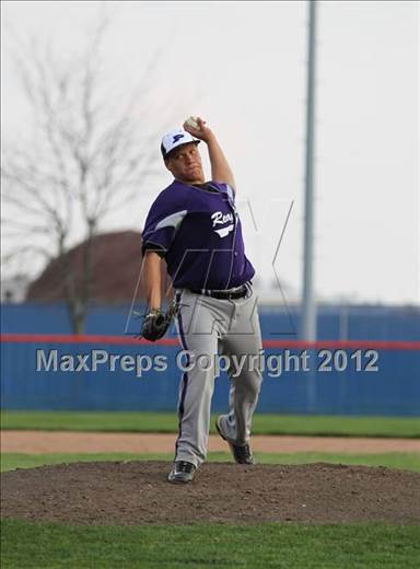 null - Photo 01