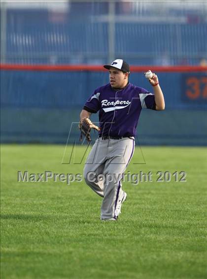 Thumbnail 1 in Plano vs. Oswego photogallery.