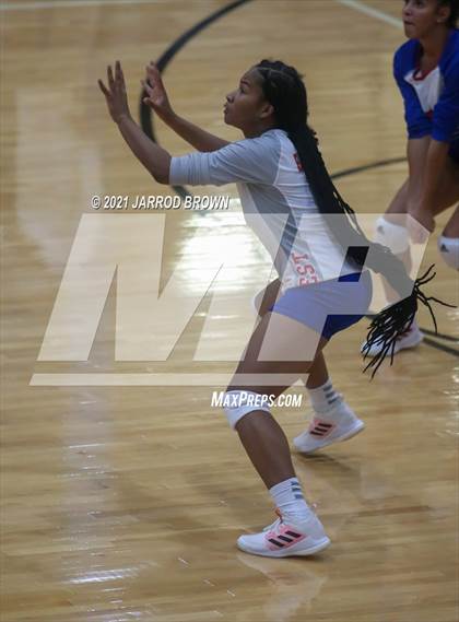 Thumbnail 3 in Beaumont United @ West Brook photogallery.