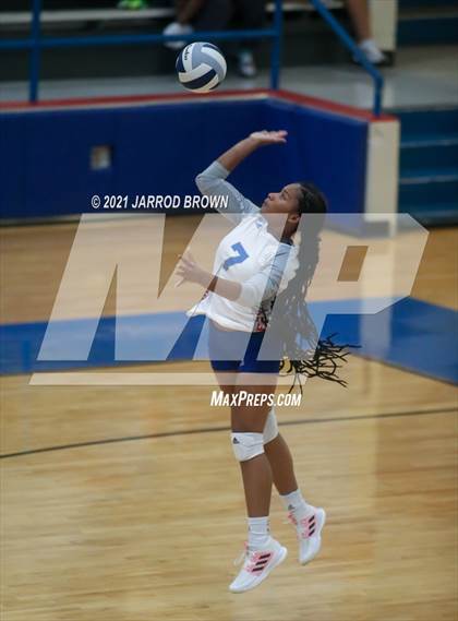 Thumbnail 3 in Beaumont United @ West Brook photogallery.