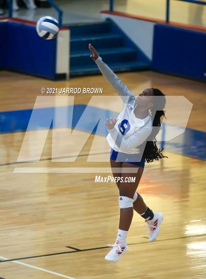 Thumbnail 3 in Beaumont United @ West Brook photogallery.