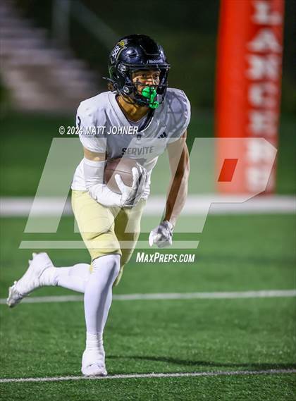 Thumbnail 3 in Servite @ Orange Lutheran photogallery.