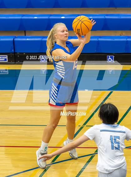 Thumbnail 2 in Valley Christian vs. Tamalpais photogallery.
